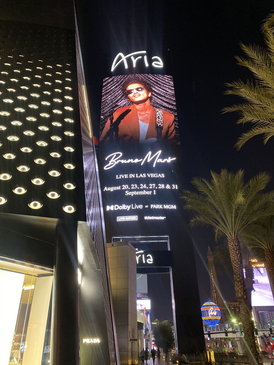 _lexxlee's tweet photo. Vegas te quiero 🫶🏼 https://t.co/AolPAJEeyZ