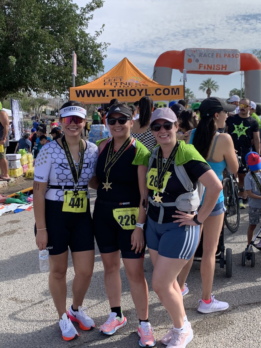 Way to go ladies!!Congratulations on completing the triathlon. 🙌🏽🎖️👏🏼👏🏼