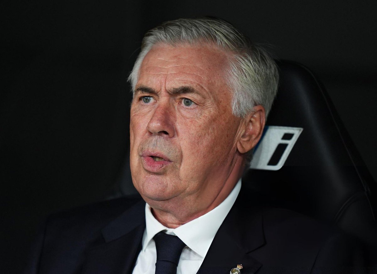 (fan) REAL MADRID FANS 🤍 tweet media