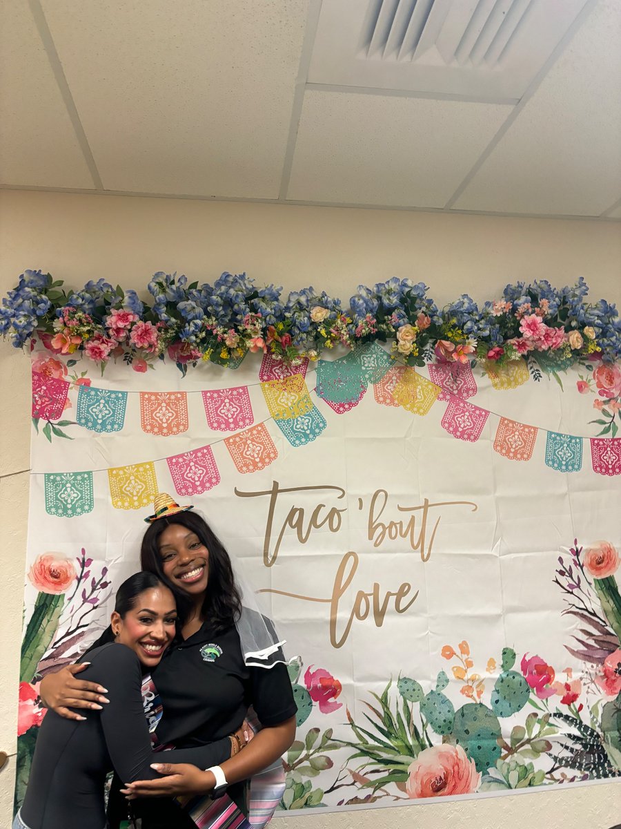 Steph Mentore tweet media