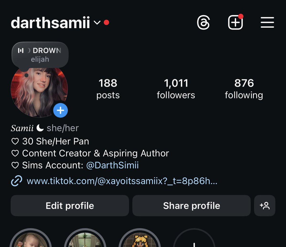 DarthSamii's tweet image. Wow I love yall 😭 thanks for 1k followers on insta and 4k followers on TikTok 🖤