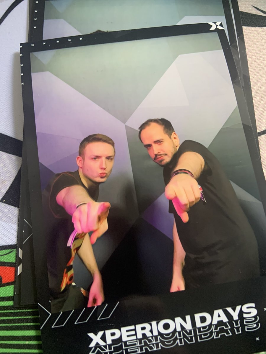 Meine Lieblingsbilder von der gestrigen Party vom <a href="/xperion_germany/">XPERION</a>.
Vor allem das legendentrio mit Johnny und maxim ist mein Highlight