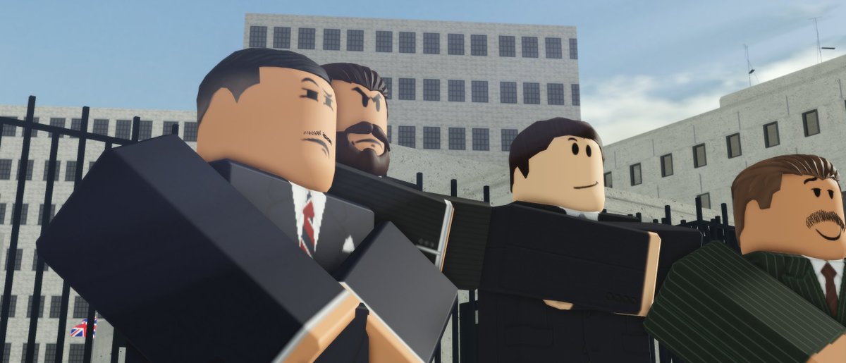 Twistedwolf57's tweet photo. Me and the lads have taken our first steps into progressing into officers. It's a sad day to leave my platoon but I am exited to move on to Sandhurst and I have trust in the ability of my people to move on and continue. https://t.co/i2siOEoRCy