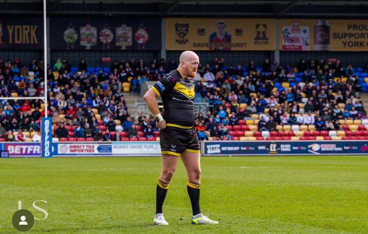 Leanne Mitchell 🖤 tweet media