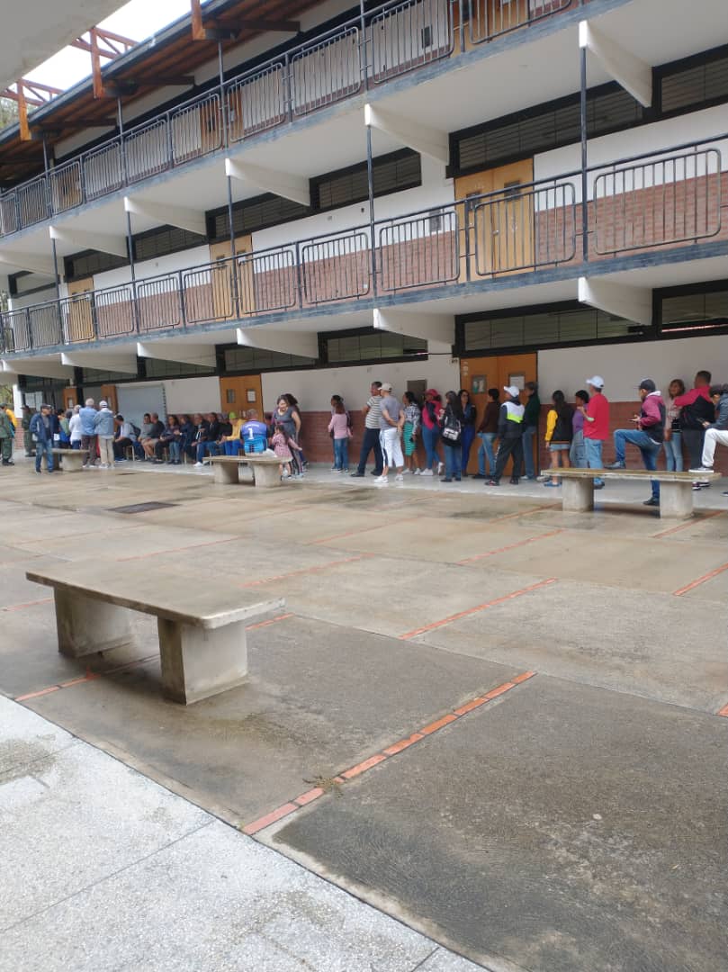 🚩Hoy están las comunas en su segunda gran fiesta popular.

instagram.com/stories/mincom…
