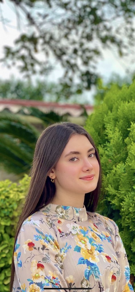 MODEROFDRAGONS's tweet image. هیچگونه عکسی با فیلتر ندارم