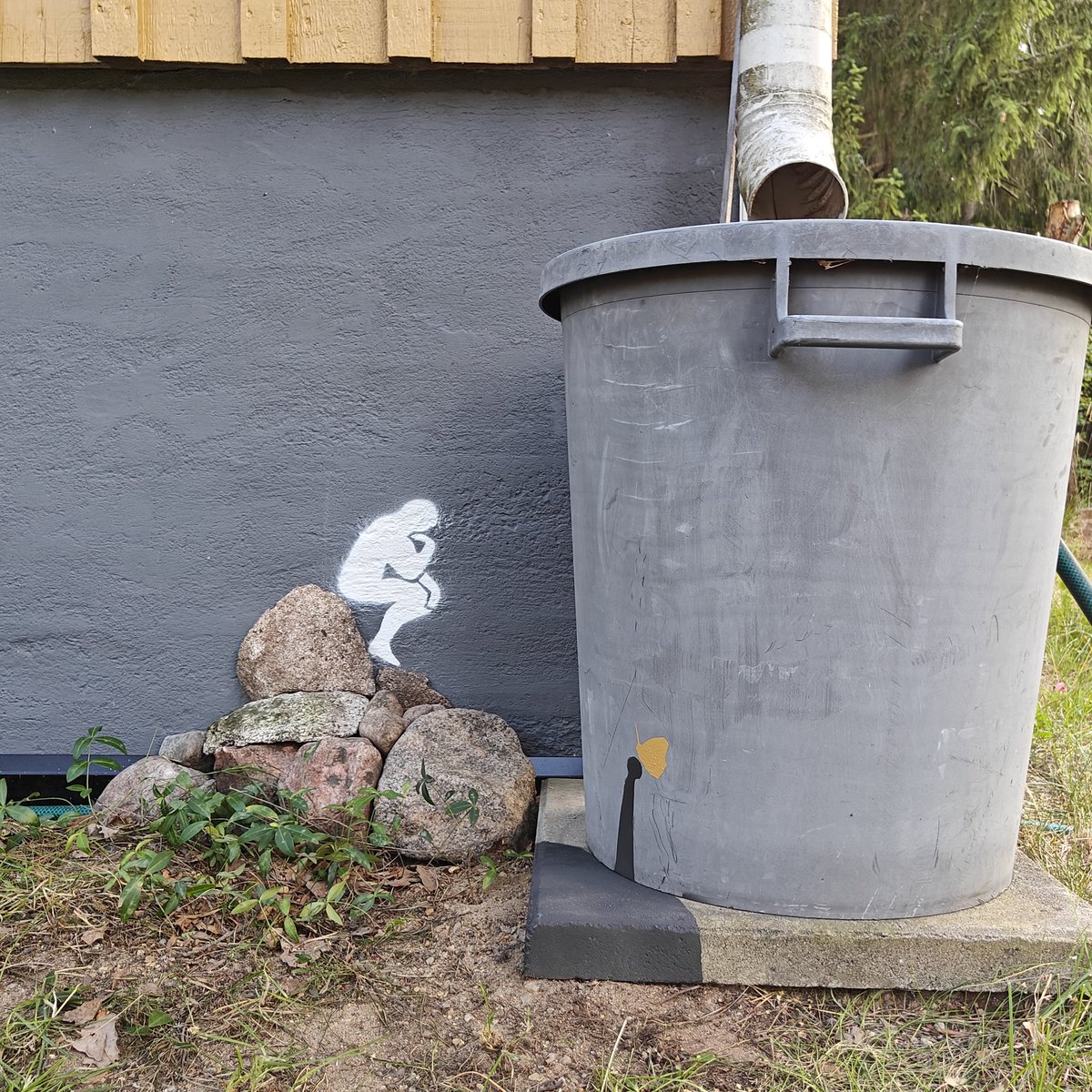Little Banksy in me made wall art to my house.
The Mystery Of Banksy exhibition in Tallinn was great and got me inspired. Wanted to give some twist for the boring suburban residential area and passerbys.