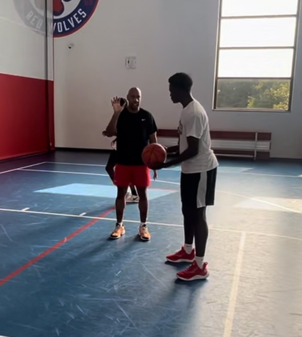 Loved being in the gym with <a href="/Nigel_Arthur50/">Nigel Arthur</a> gonna help get him right!