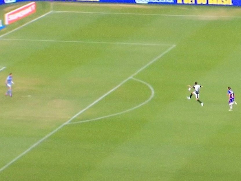 NJanfren's tweet photo. Pedro Raul e Yuri Alberto. 

Ambos tiveram a chance de fazer o gol e decidir a partida.

Mas os dois medíocres como sempre pipocaram e prejudicaram o Corinthians. 

Resultado? Mais um jogo que perdemos por conta da incompetência do ataque. 

Eu não aguento mais cara! https://t.co/QfInkcz3I5
