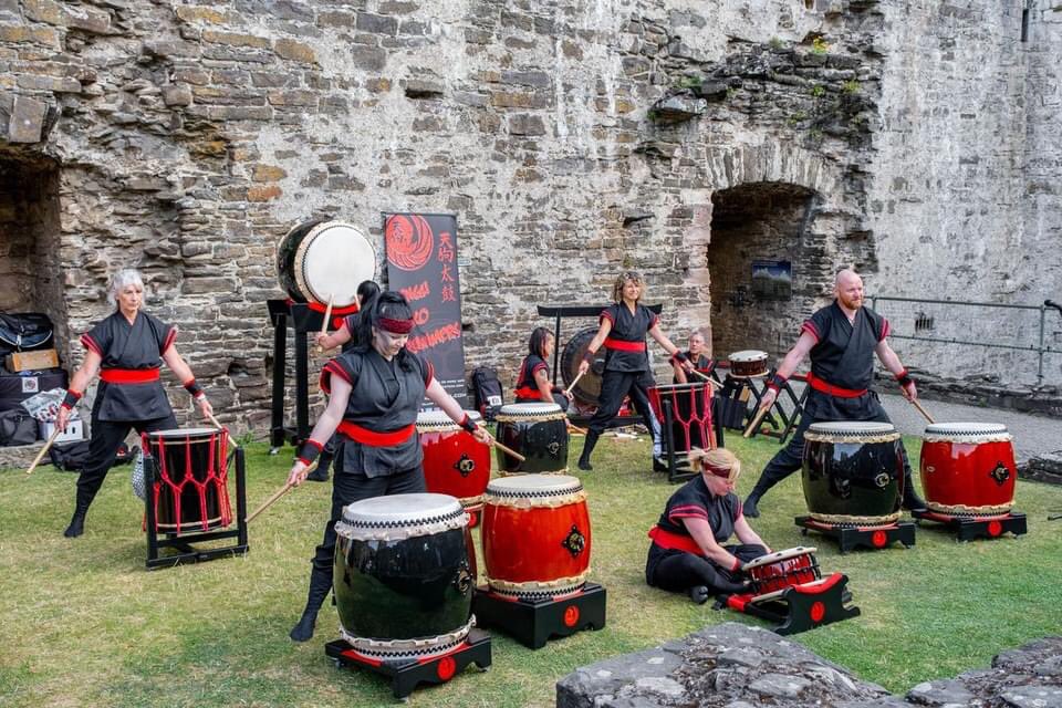 TenguTaiko's tweet photo. We had an awesome time last weekend, doing 6 performances and a 'have a go session' over 2 days for the Japan Matsuri in Liverpool and at Conwy Castle in North Wales. 
Photos by Andrew Clay and Combat Wombat Inc. https://t.co/1IU6Wi8KN7