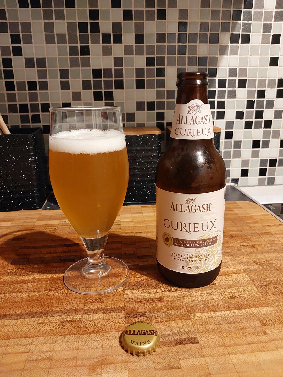 Parkyman10's tweet photo. A bourbon Belgium beauty, all the way from the USA. 

Purchased in Doncaster. It's travelled very well. https://t.co/wJ9aWvaYho