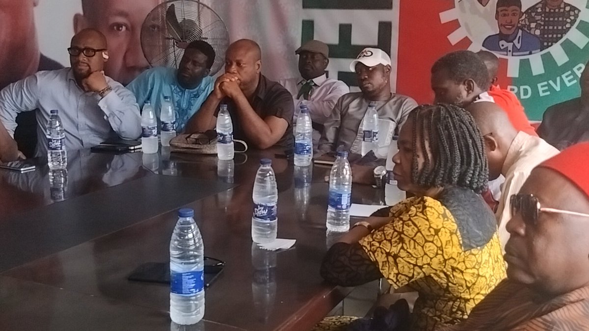 AlertGloOnline's tweet photo. Yesterday, Saturday 24th Aug, the Labour Party Lagos State Chairman, Pastor Dr Dayo Ekong; with her State Secretary , State Deputy Chairmen, The State Woman Leader and the LP State Youth Leader, had a crucial meeting with the Labour Party LG Chairmen. 

She, during her speech, charged the LG Chairmen, to rekindle the Obidient fire and zeal with which LP did the unthinkable at the 2023 elections. 

According to her, "...it is left for us to be very resilient , forthright dedicated and committed to the course as we continue to recharge for tasks ahead of us."

The State Secretary, Chief Sam Okpala,  in his speech, also encouraged the LG Chairmen to put all efforts to activate the participation at the grassroot. 

All the Local Government Chairmen were physically present at the meeting and the meeting that took several hours ended with all recharged for the great task before them.
