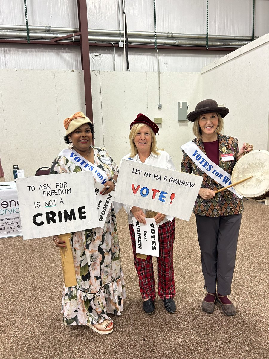 MorethanMeme's tweet photo. On the road again! 

Sara @MamaBearOk and I got to spend the weekend in Claremore with the @we4democracy conference, Voices of Women. 
What an incredible group of non partisan women who have been fighting for our rights we get to enjoy daily. 
Don’t waste what so many fought for. https://t.co/AOZe3N5zMB