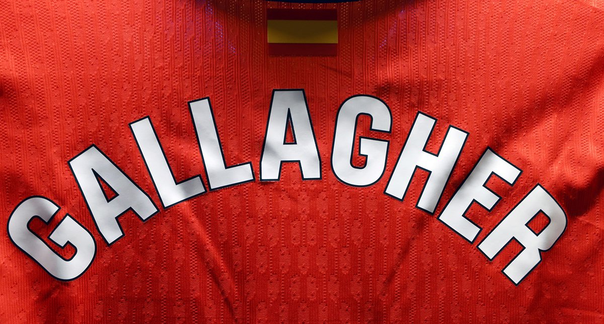 𝙍𝙤𝙟𝙤 y 𝙗𝙡𝙖𝙣𝙘𝙤.