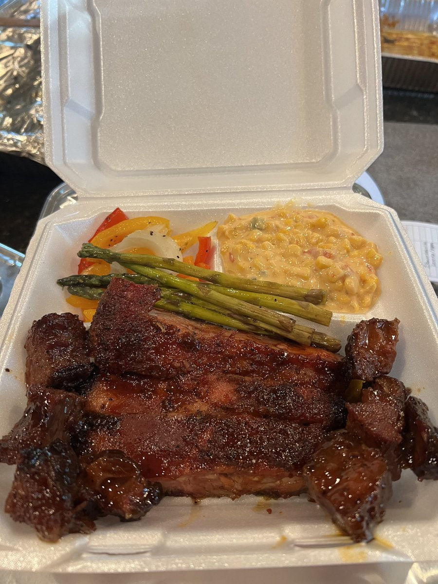 BDubKC's tweet photo. Them burnt ends and ribs tho….🔥🔥🔥
Appreciate EVERYONE who supported BabyGirls Dance Fundraiser yesterday!!!

Love yall
#BDubtheVoice
#BerryWhyte https://t.co/jaQtVUBXvo