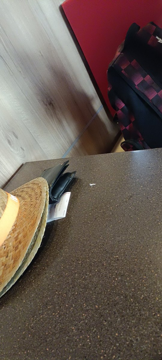 So Freunde, nach dem Schmackofatz Burger bei BK gehts jetzt auch mal wieder ab nach Hause nach Wien! Gamescom war sehr cool, viele coole Leute wieder getroffen und einfach nur Spaß gehabt 🫶 ich freu mich auf nächstes Jahr!