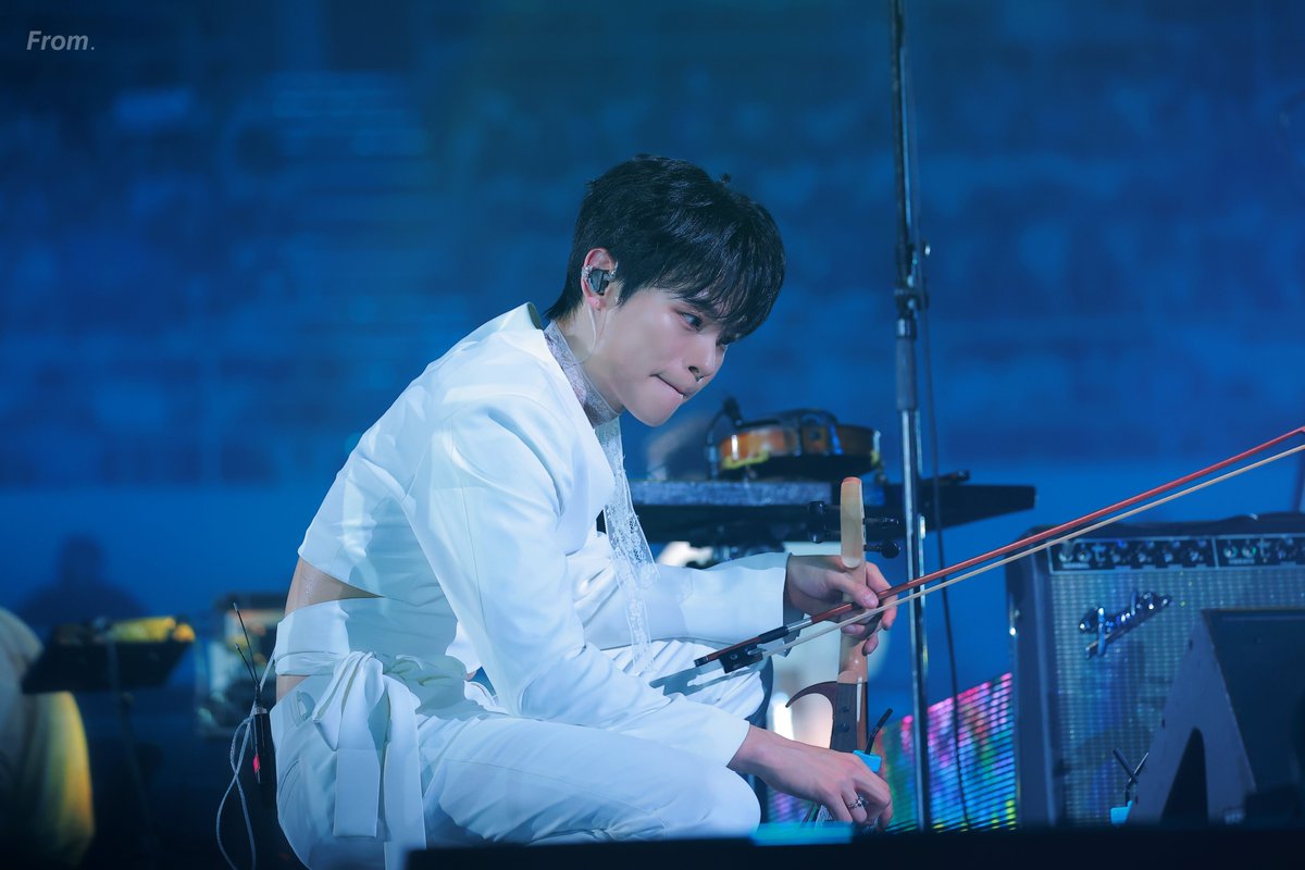 240825 <written by FLOWER ENCORE> in SEOUL 

#루시 #LUCY #예찬 #YECHAN