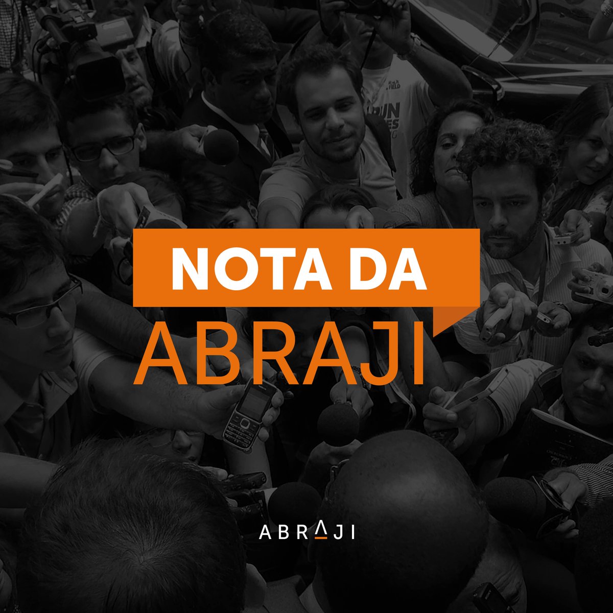 abraji's tweet photo. 🔸A Abraji repudia a atitude do técnico Abel Ferreira, do Palmeiras, durante coletiva de imprensa no sábado (24), quando foi agressivo com repórteres, principalmente com a jornalista Alinne Fanelli, numa atitude evidentemente machista

👋 Post com #textoalternativo

#NotadaAbraji https://t.co/DziLnozE9y