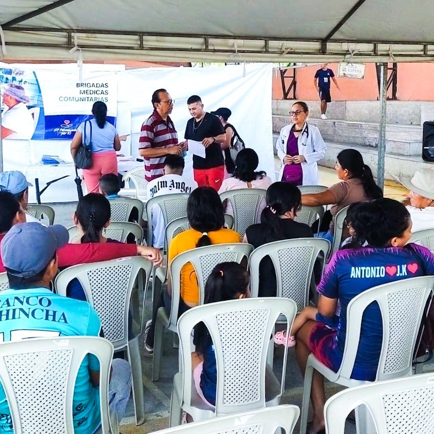InfanciaEc's tweet photo. 📍#Orellana | En la Joya de los Sachas, comunidad El Oro, @InfanciaEc, @Salud_Ec y @EPPetroecuador capacitamos a embarazadas 🤱 y cuidadores de menores de 2 años 👧👦 sobre la prevención en #DesnutriciónCrónicaInfantil 😉 en la Brigada de Atención en Salud.

#LaNuevaInfancia https://t.co/zHbcebsNKs