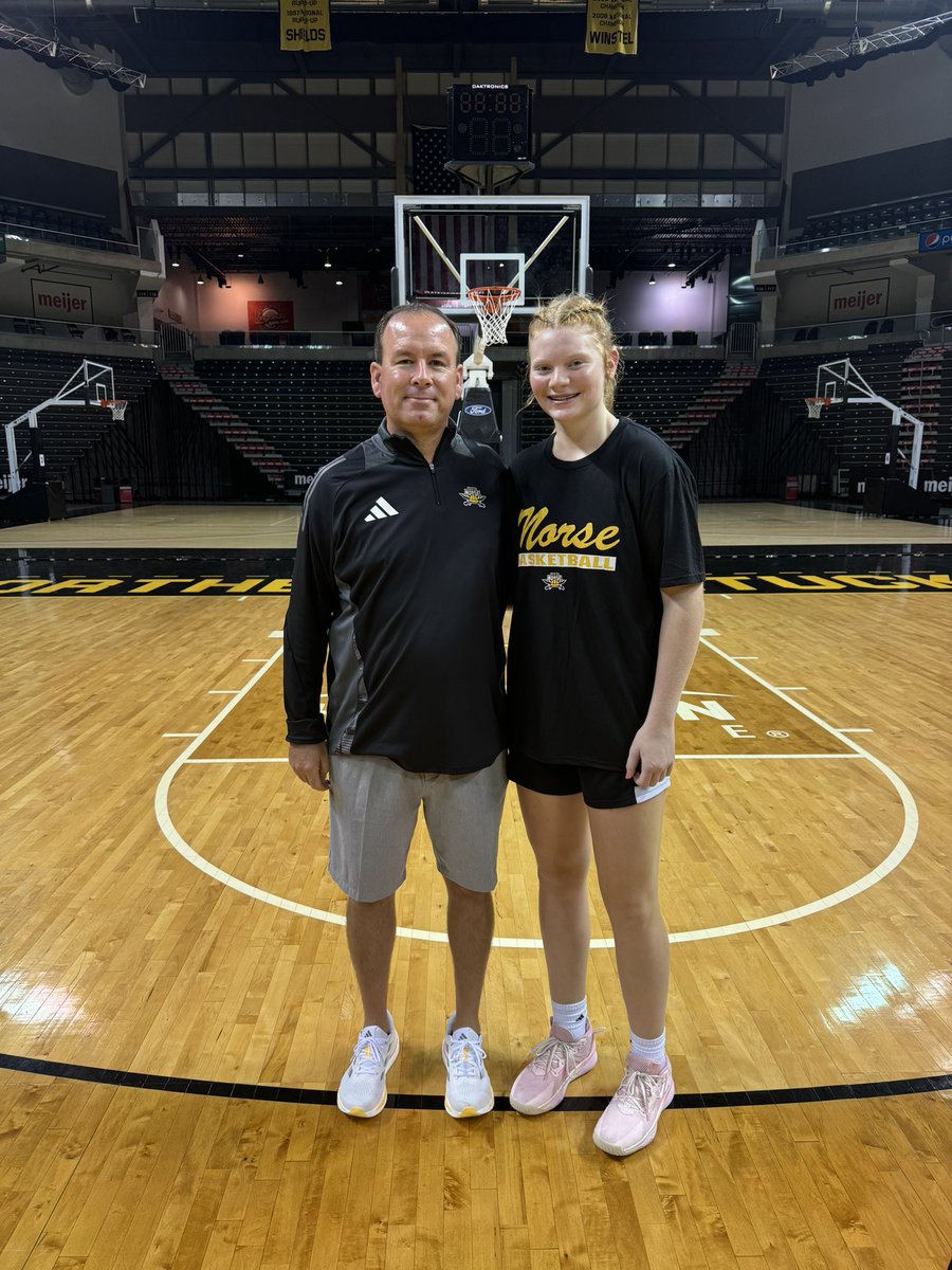 DehartCorra's tweet photo. After an amazing elite camp and a great conversation with @coachjeffhans I am so grateful to have received an offer from Northern Kentucky University! Thank you to the entire @NKUNorseWBB staff for believing in me! https://t.co/X0L5Vy8juW