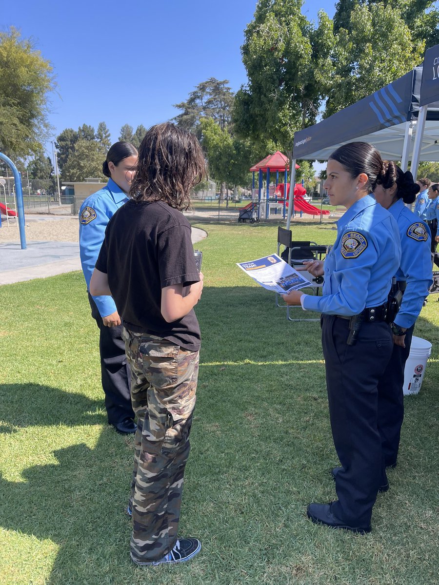 Come out and join us today at Wardlow Park.  We will heRE today until 2pm.  Free ice cream, face painting and bounce houses with the police.  #LBPD #LBPDEAST