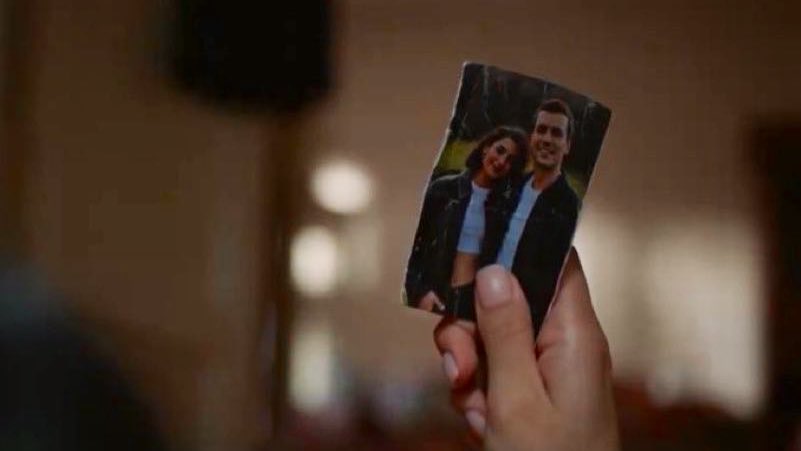 purposelessrosa's tweet photo. size olurum ben salaklar😭😭😭 https://t.co/cKRl0enn6A