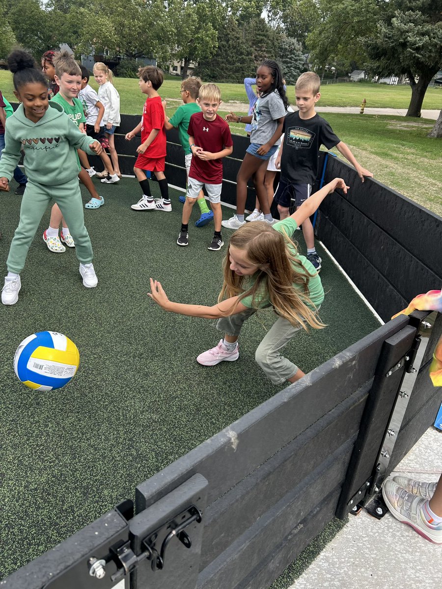 Having fun playing in our new Gaga Pit this year!🏐🛝