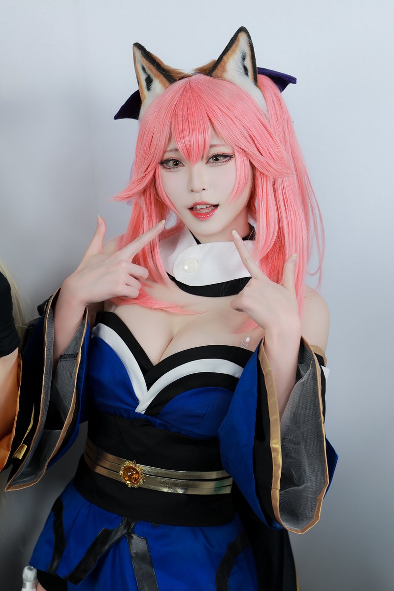 24.08.25 일러스타페스

타마모 노마에

#FGO  #Cosplay 

cos.시루(@siru_0207) https://t.co/vnICJfqOES