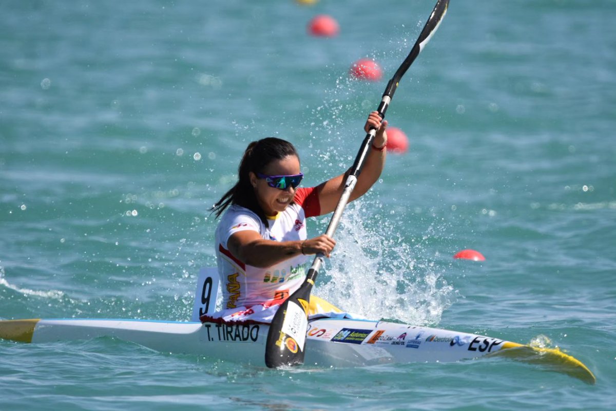 piraguismoextre's tweet photo. 🚀🚣‍♀️ ¡Orgullo extremeño en el Mundial Sprint! 💚 Teresa Tirado y Marta Figueroa ✨️ en el Cto. Del Mundo de Sprint de Samarcanda 🇺🇿. 
5️⃣ posición en K2-200m.
 Teresa, 9️⃣ en la final de K1-200m. 👏🏽¡Enhorabuena chicas, a seguir paleando fuerte! 💪
📷Fotos: @RFEPiraguismo https://t.co/io2JsTvg8y