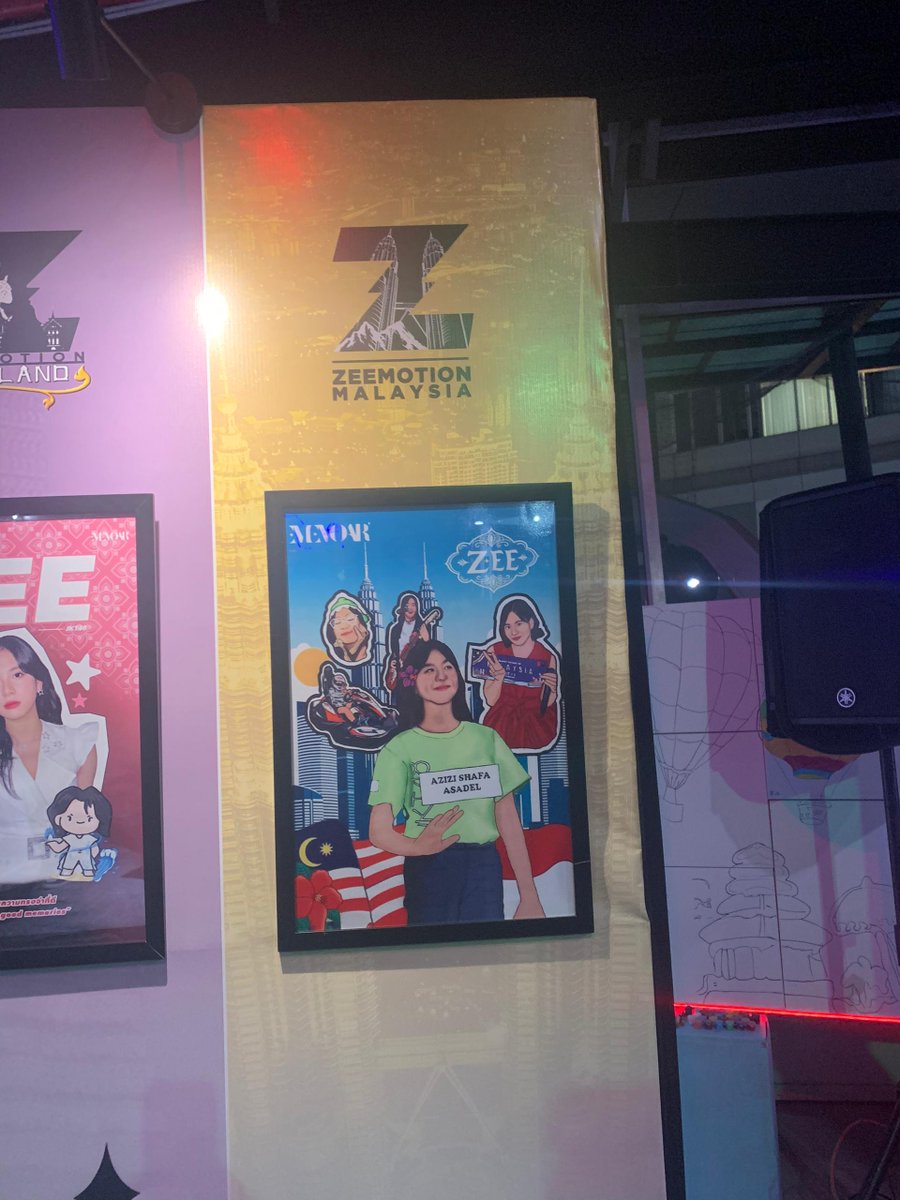 anis_880's tweet photo. -milik kita song..and seeing u performing in malaysia last year..how i'm always proud of you...i wasn't expecting this zoy!!! Kok cepet banget ya😭😭 thank you @ZeeMotionMY for trusting me to do this..hopefully zee will always happy and sucess anywhere she go...
Love you so much! https://t.co/0nyZsQrwm4