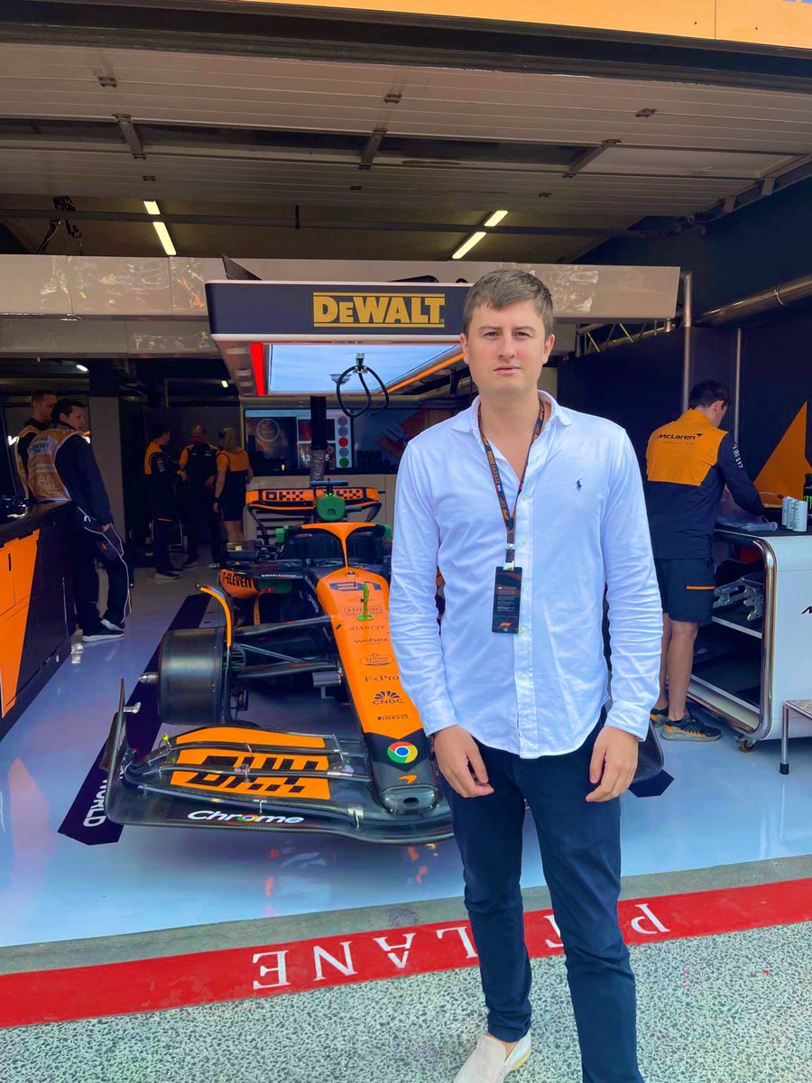 Oliver Bell tweet media