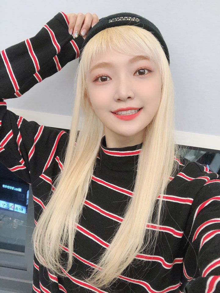 evxrmoon's tweet photo. La espera por fin terminó para el #𝔐i𝕜aー𝐜o𝚖e̅𝔟a𝚌k y yo soy la más feliz por poder presenciar el #𝕡o��ಎ𝑡u𝚗es en vivo desde primera fila, sé que @nymikita brillará muchísimo en el escenario 

᮫   命   ˒˒   𝗌𝗍𝗮𝗿𝗿ⴗ ⴗ𝗈ᦢ𝗇 #Haise https://t.co/W9reJnXTIC