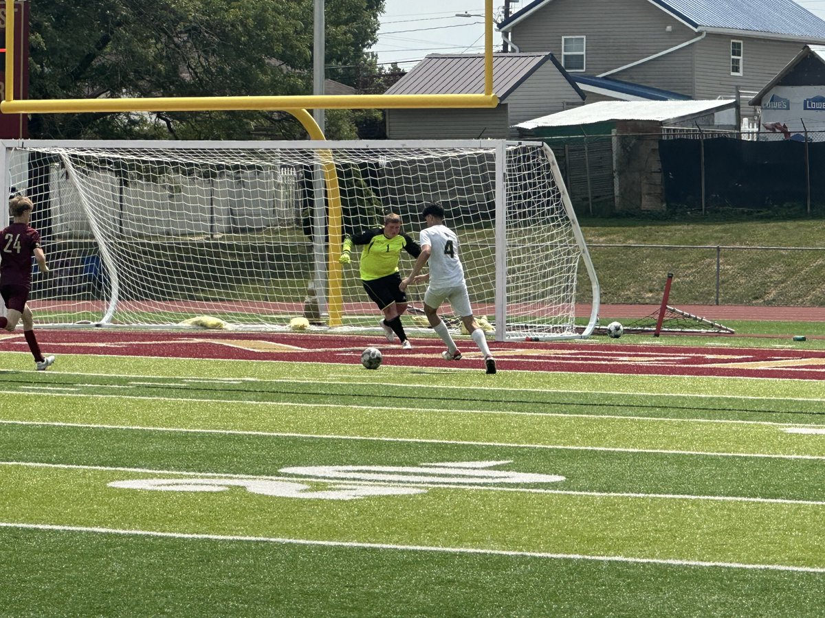 CJSHSBoysSoccer's tweet photo. Today in the Chartiers Houston Tournament, the boys bounced back with an emphatic 5-2 win over Chartiers Houston. Yusef Sahin receiving game MVP, with a goal🎯. Big performances from Senior Hamza Alezzo with 2 assists🍎 and a goal🎯, and 2 assists 🍎 from Senior Mateo Carrasco! https://t.co/kUZobyo0iq