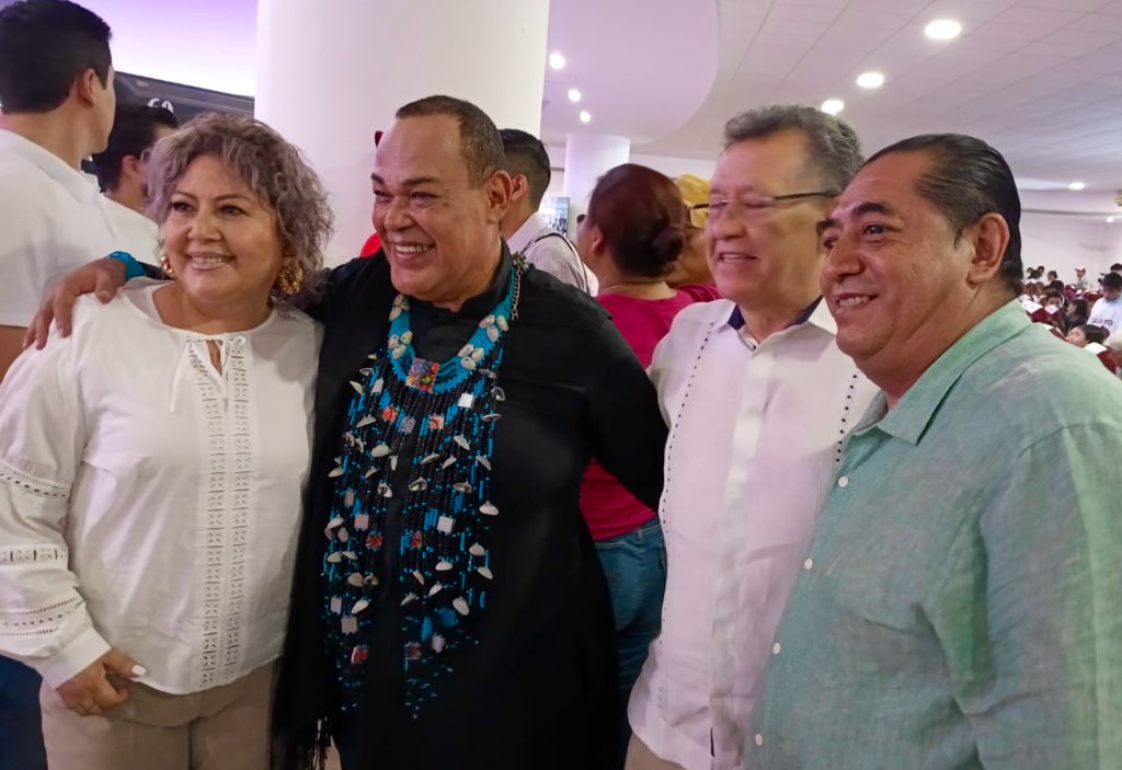 HéctorAprezaPatrón tweet media