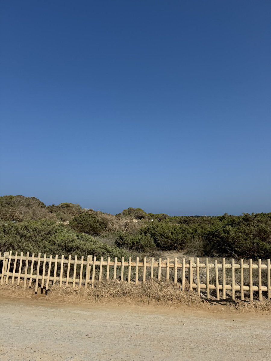 ashtvn's tweet photo. Just been on vacation to Ibiza, Spain 🇪🇸
What did I miss? https://t.co/2Tzou1s0hK