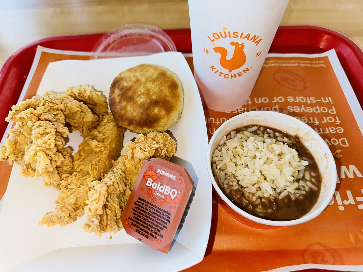 WeslacoShoping's tweet photo. Popeyes chicken because I had a coupon.
#chicken #chickentenders #food #rgvfood #rgvfoodie #popeyeschicken https://t.co/a5nZtLQYsb