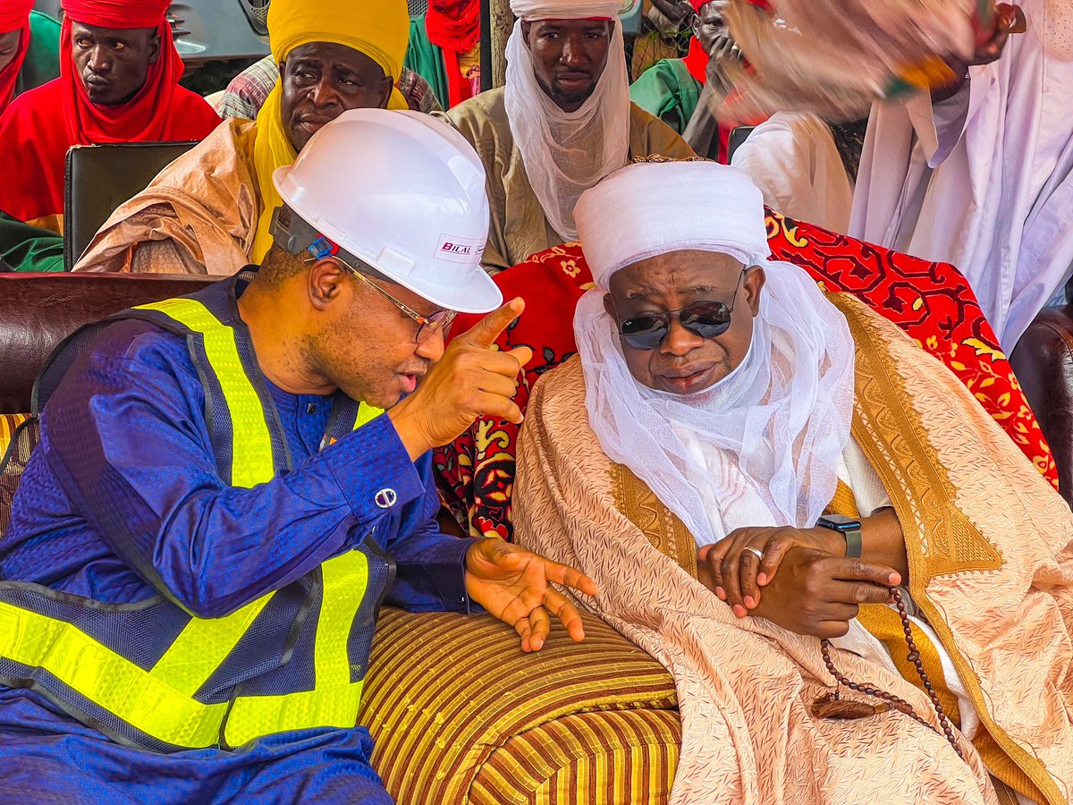Abdool85's tweet photo. Earlier today, Governor @ubasanius performed the groundbreaking ceremony for the construction of a 35.6 km road in Birnin Gwari. 
The groundbreaking was for the construction of a 35.6 km road from Bagoma to Gagumi through Unguwan Fari, Idi Labo, Awaro Tashan Keji and Sabon Layi In Birnin Gwari LGA of Kaduna State.