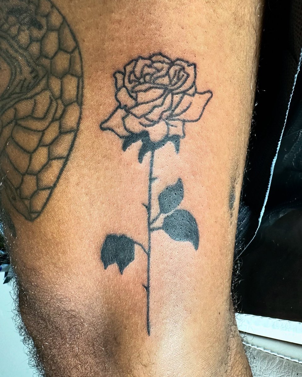 ShinobiChrist's tweet photo. TATTOO SALE 🥀 Small/Flash Tattoos = $100 HMU 📥🔪 https://t.co/nXgKkQrlLY