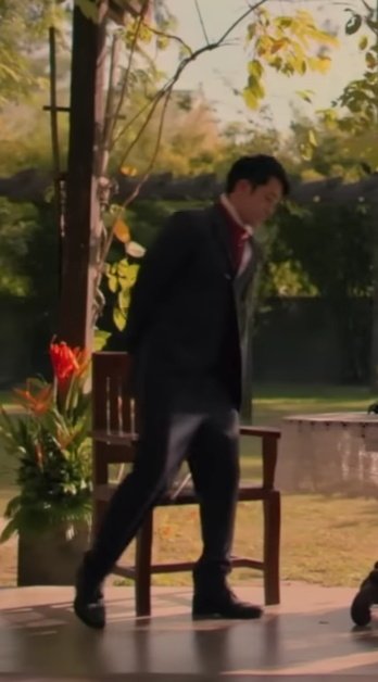 hoshizoraaa___'s tweet photo. Fidel and Hiroshi hiding the flowers their about to give to the love of their lives hehehhehe

MISS KO NA SI FIDELITYYYYY https://t.co/32DUqDlW09