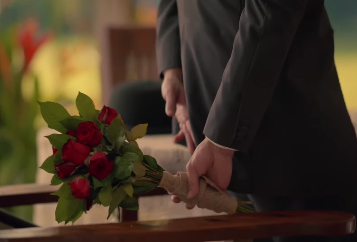 hoshizoraaa___'s tweet photo. Fidel and Hiroshi hiding the flowers their about to give to the love of their lives hehehhehe

MISS KO NA SI FIDELITYYYYY https://t.co/32DUqDlW09