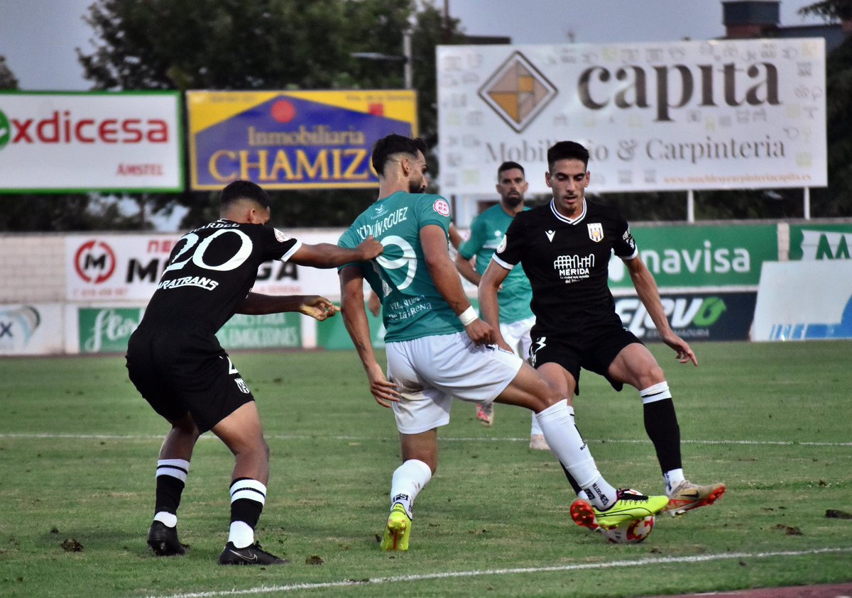 Pretemporada 🔚
Preparados para el inicio de liga 
Vamos villanos! 💚💪🏽🍍 <a href="/cfvillanovense/">C.F. Villanovense</a>