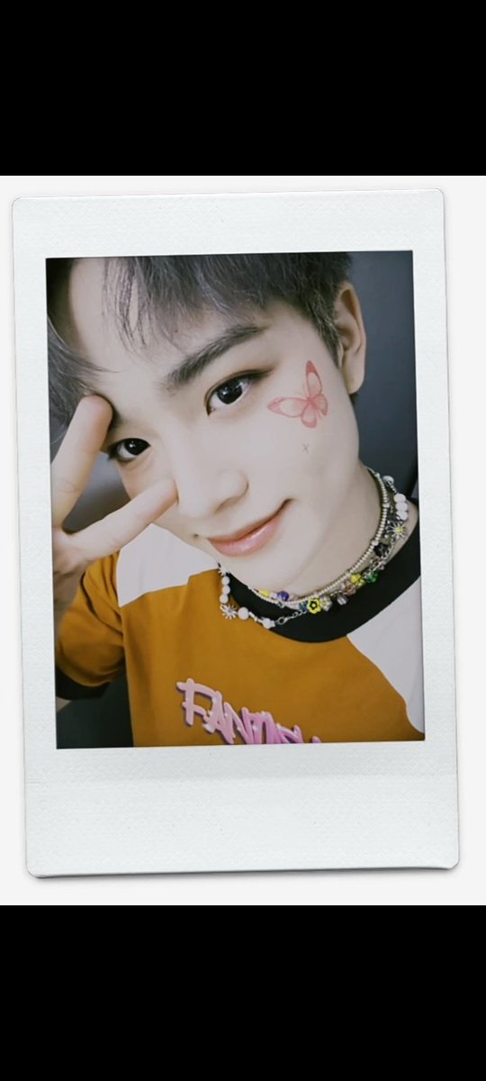 B1CLOOK's tweet photo. ૮₍ °´ ˘ ` °𐀔₎ა https://t.co/iAvdTyQXQ4