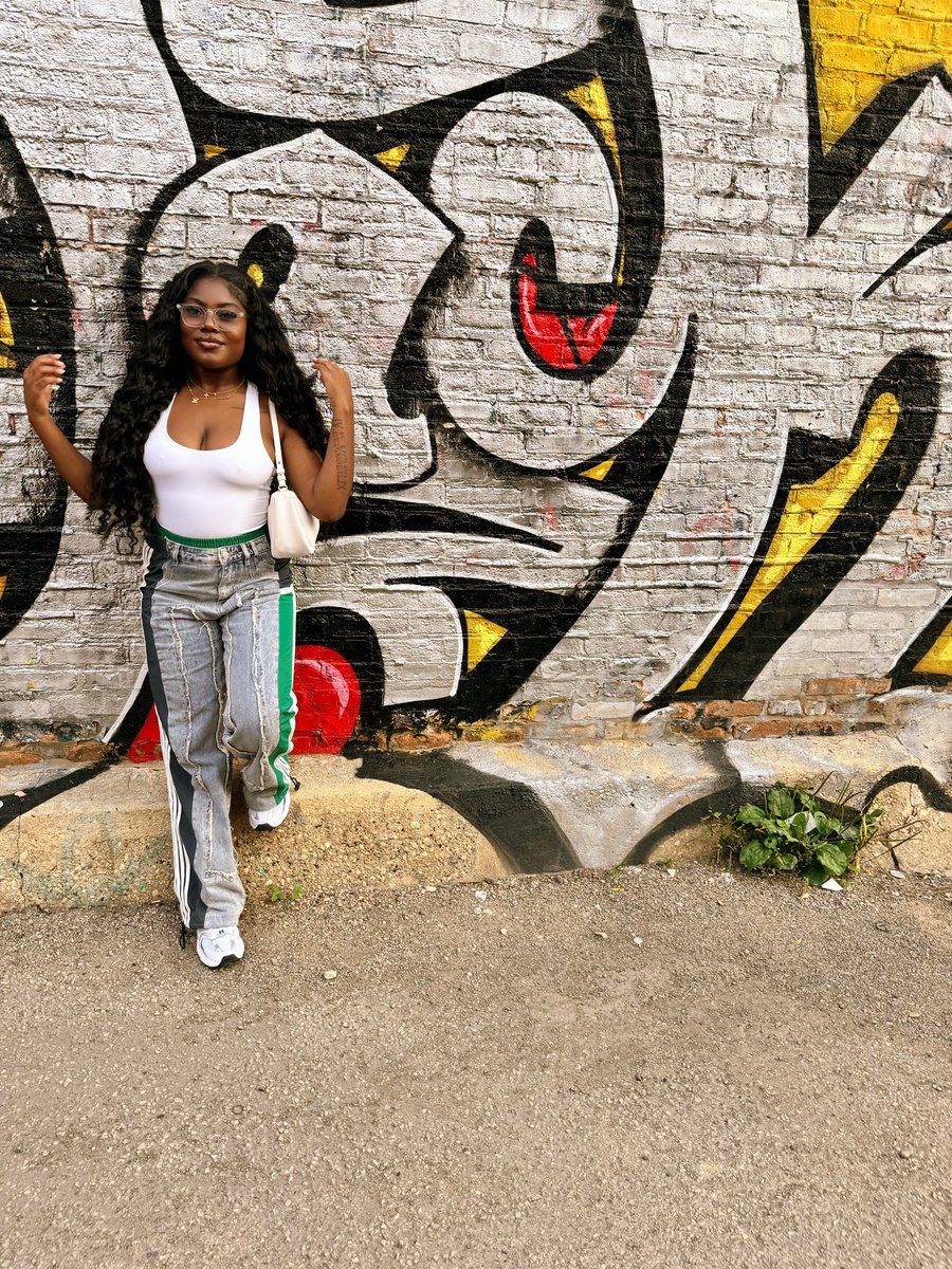 zxria_prxmer's tweet photo. calm luh fit 🤓 https://t.co/4SKIPzdpoX