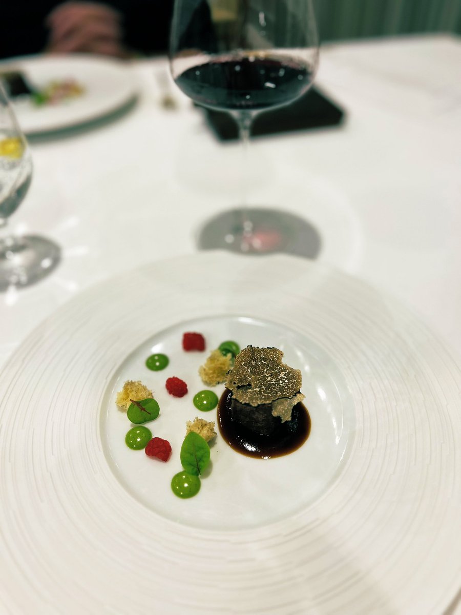 PaulYourBluff's tweet image. SPAIN GOALS @tj_jurk
1)ENJOY YOURSELF
2)Mindful eating
3)Know the line between enjoying yourself and mindless binge eating
4)Try and get protein with each meal
5)Daily Intentional Activity
I ate amazing food and wine every day.Went to my 1st Michelin Restaurant.
Lost 0.3lbs
