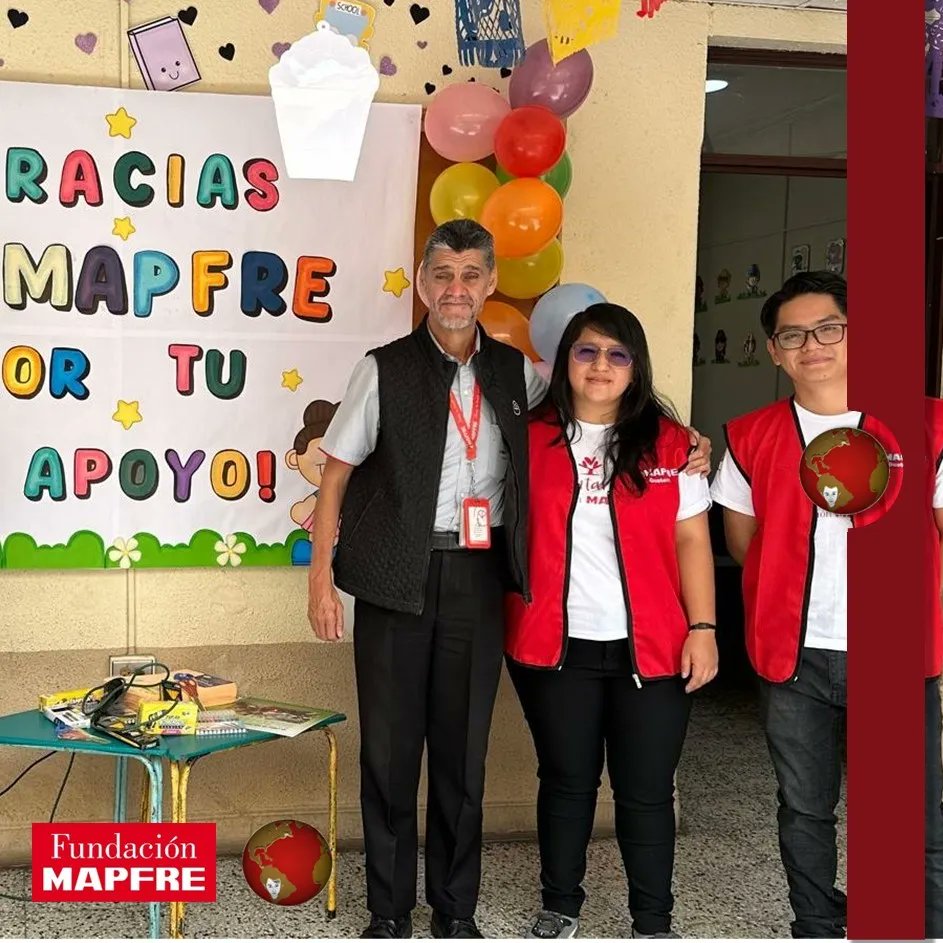 AsocManabi's tweet photo. Entrega de materiales escolares en colaboración con Fundación MAPFRE 

#voluntaria/o #voluntariado #voluntariadointernacional #guatemala #ecuador #fmapfre #asociaciónmanabí https://t.co/8iNGdv2wyV