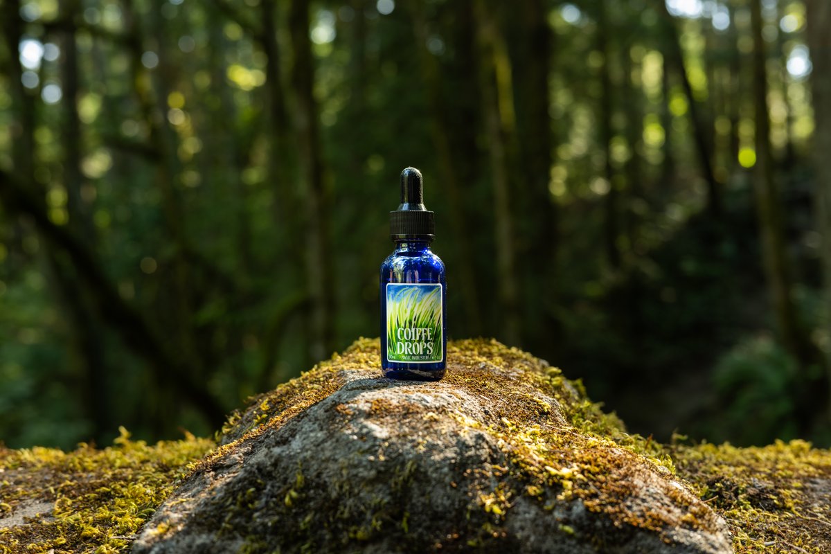 Traded salon chatter for a babbling brook on my time off last week and couldn’t resist the chance to take our little blue bottle along for the ride and back into nature. 🌿💧 Whatcom Falls Park, Bellingham, WA

#allnatural #essentialoils #rosemary #peppermint #hairgrowth
