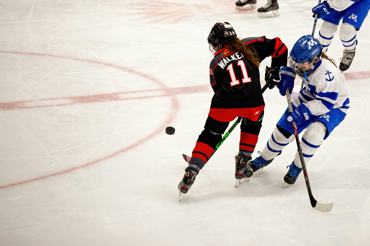 RecruitingClsrm's tweet image. Kids involved in sports are 25% more likely to develop better time management skills. Balancing practices, games, and schoolwork teaches them how to prioritize and manage their time-skills that are crucial for academic success and future careers.

#RecruitingClassroom