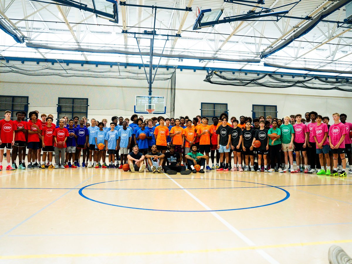 DanielFreitag_'s tweet photo. Decided to host MY OWN High School camp only 3 months since graduating High School and it was a huge success! 90 Middle and 90 High Schoolers, had 10+ Division 1 offered/committed players, and a super successful turnout for the All-Star Game! Thanks to everyone who supported!🙏🏽 https://t.co/CIWDGFjZTB