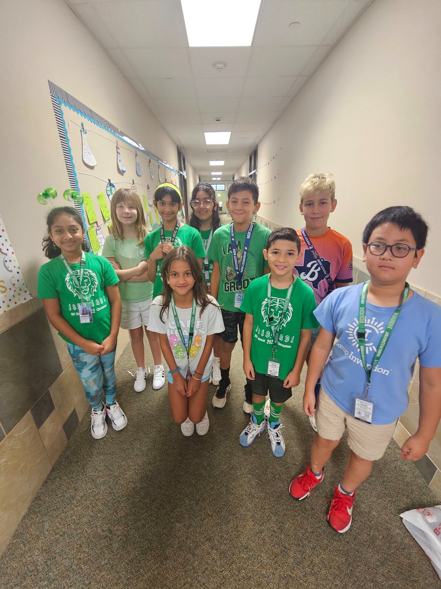 MrsRootJRE's tweet photo. 508 had a blast at the 1st house rally of the year!  #jrerocks #fourhourseonefamily #5thgrade #fifthgrade https://t.co/MUtZbtwiFE