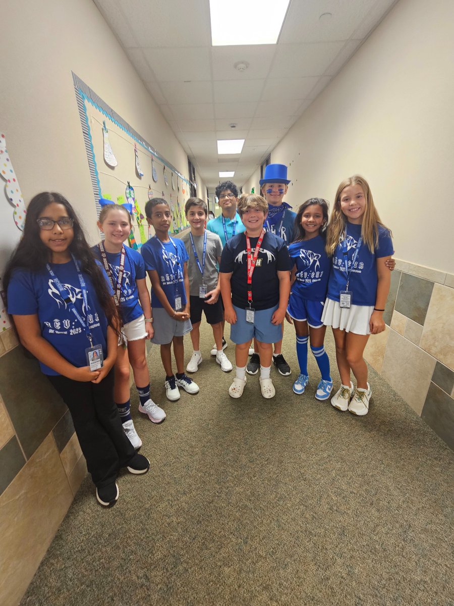 MrsRootJRE's tweet photo. 508 had a blast at the 1st house rally of the year!  #jrerocks #fourhourseonefamily #5thgrade #fifthgrade https://t.co/MUtZbtwiFE
